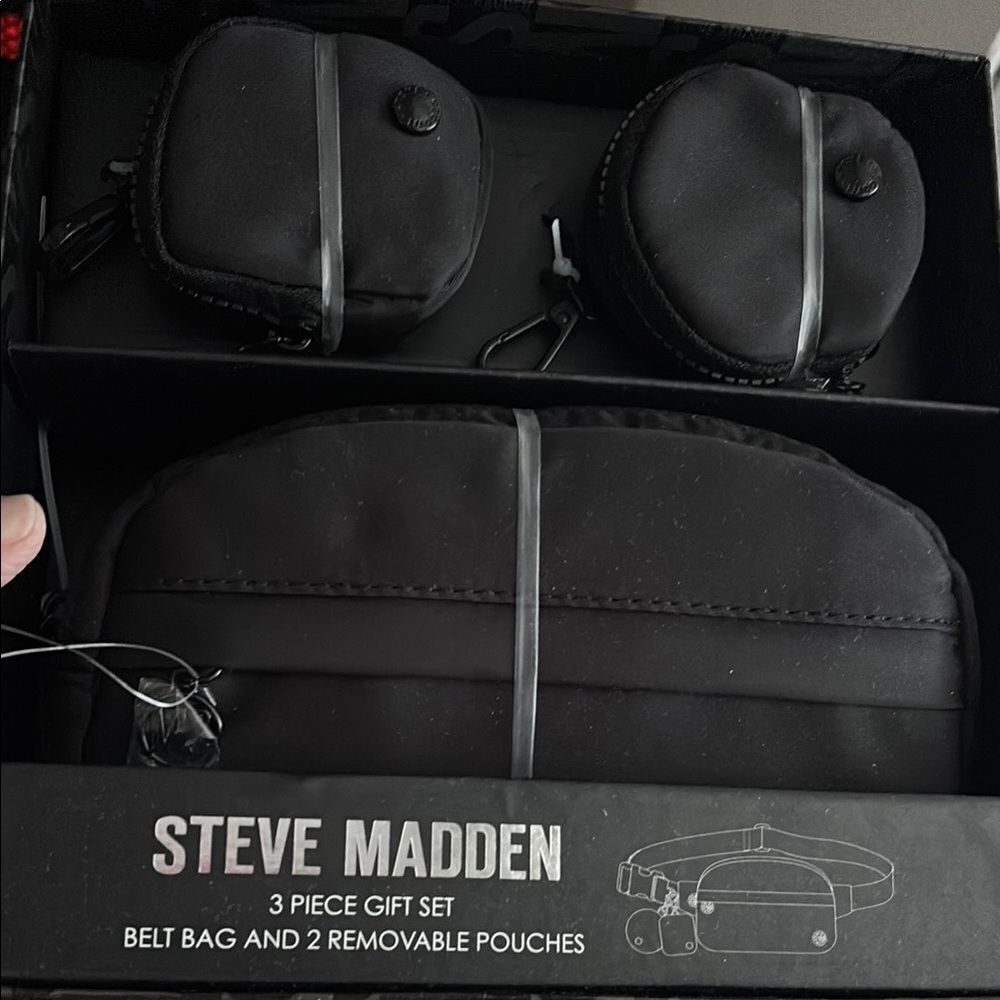Steve Madden Black Belt Bag Set